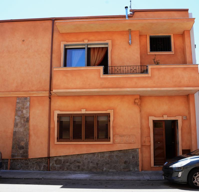 Bed and Breakfast Casa Balai Porto Torres Exterior foto