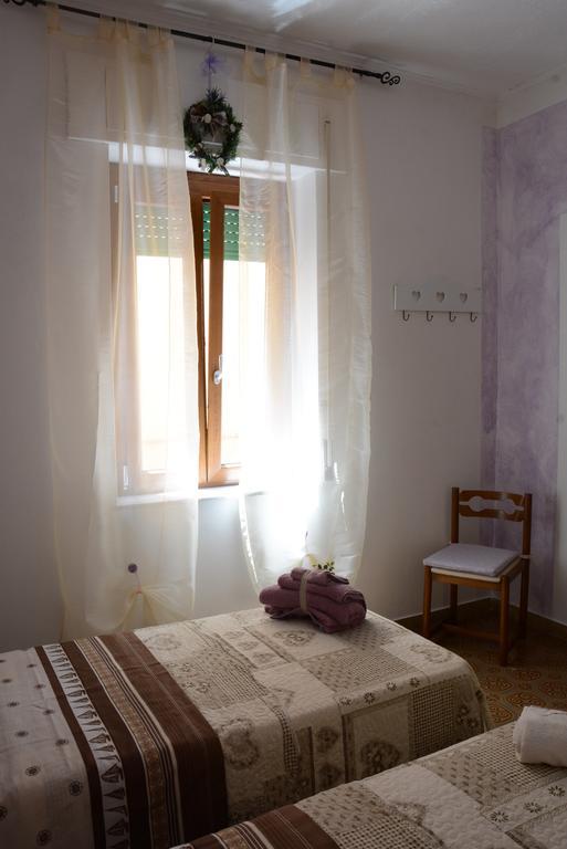 Bed and Breakfast Casa Balai Porto Torres Exterior foto