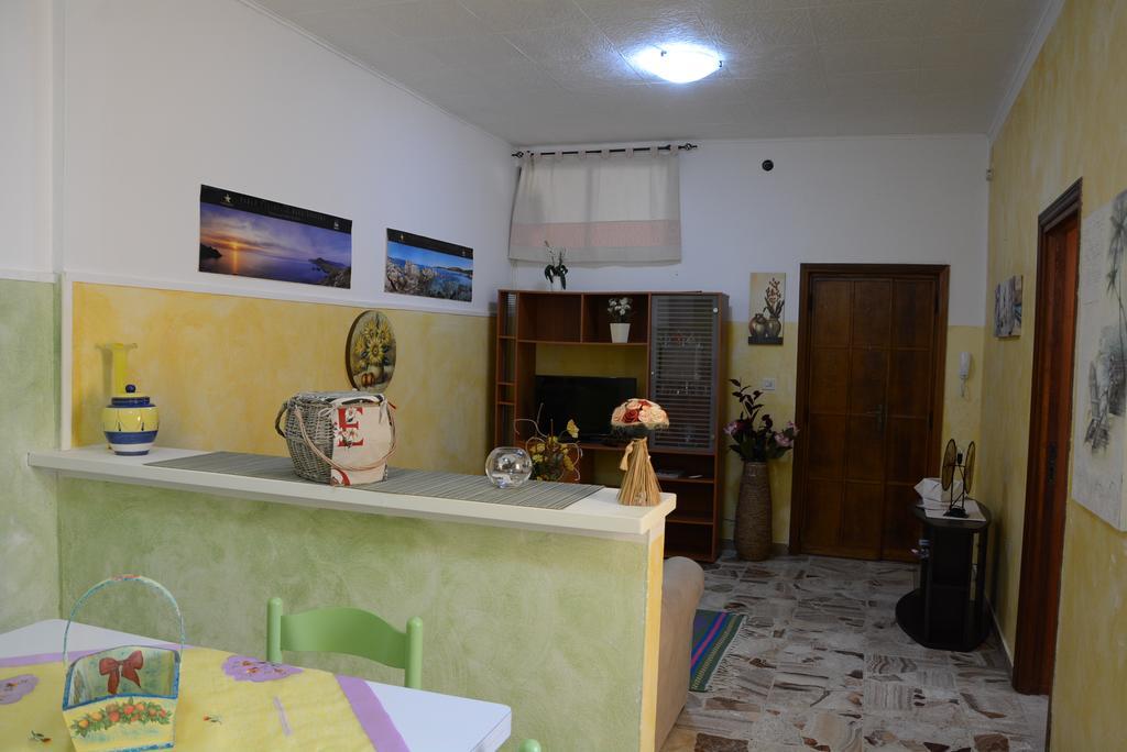 Bed and Breakfast Casa Balai Porto Torres Exterior foto